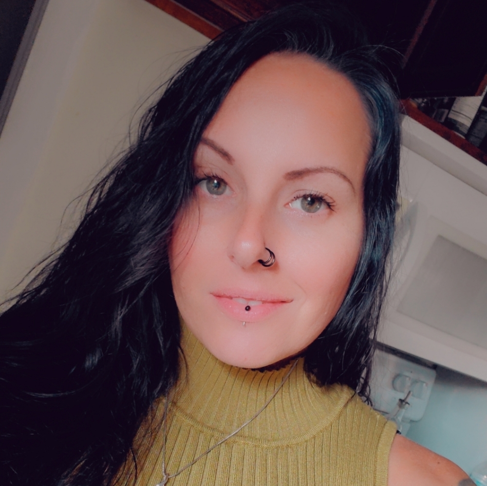 Meet your Posher, Jessica